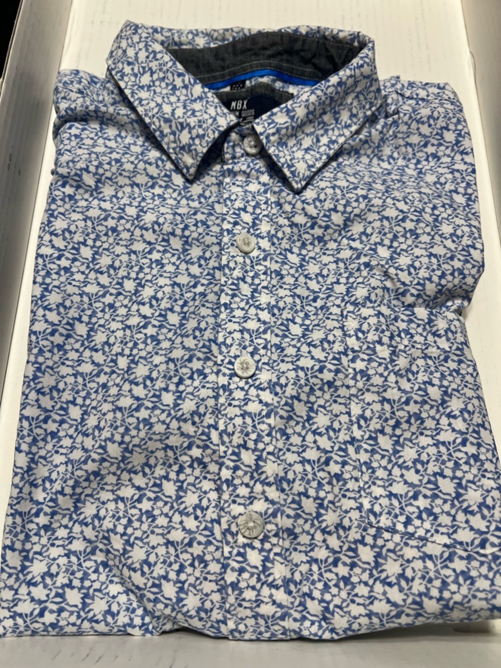 MBX Men's Blue & White Floral Button-Down Shirt